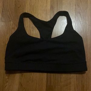 lululemon black sports bra Size: 8